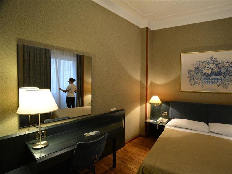 La Superba 3* Genoa