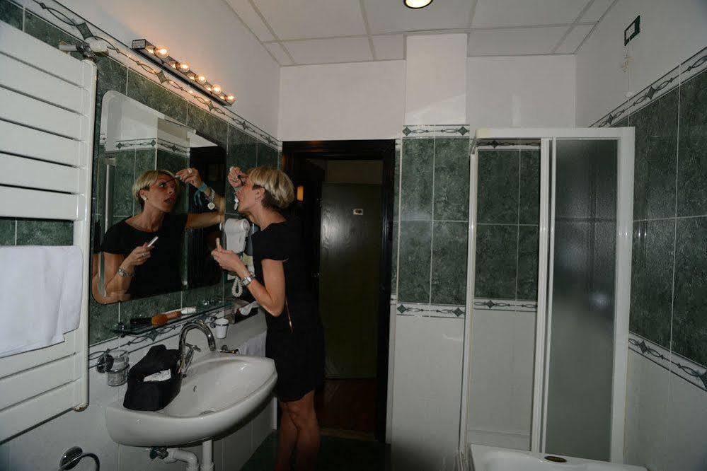 Hotel Msn Galles Genua